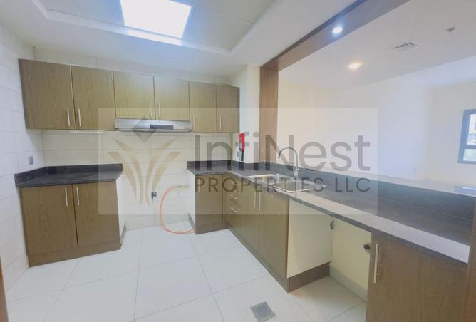 74233704 - Property Image 3