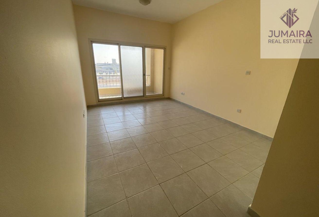 Bright | Spacious 2BR | Golf Apartments