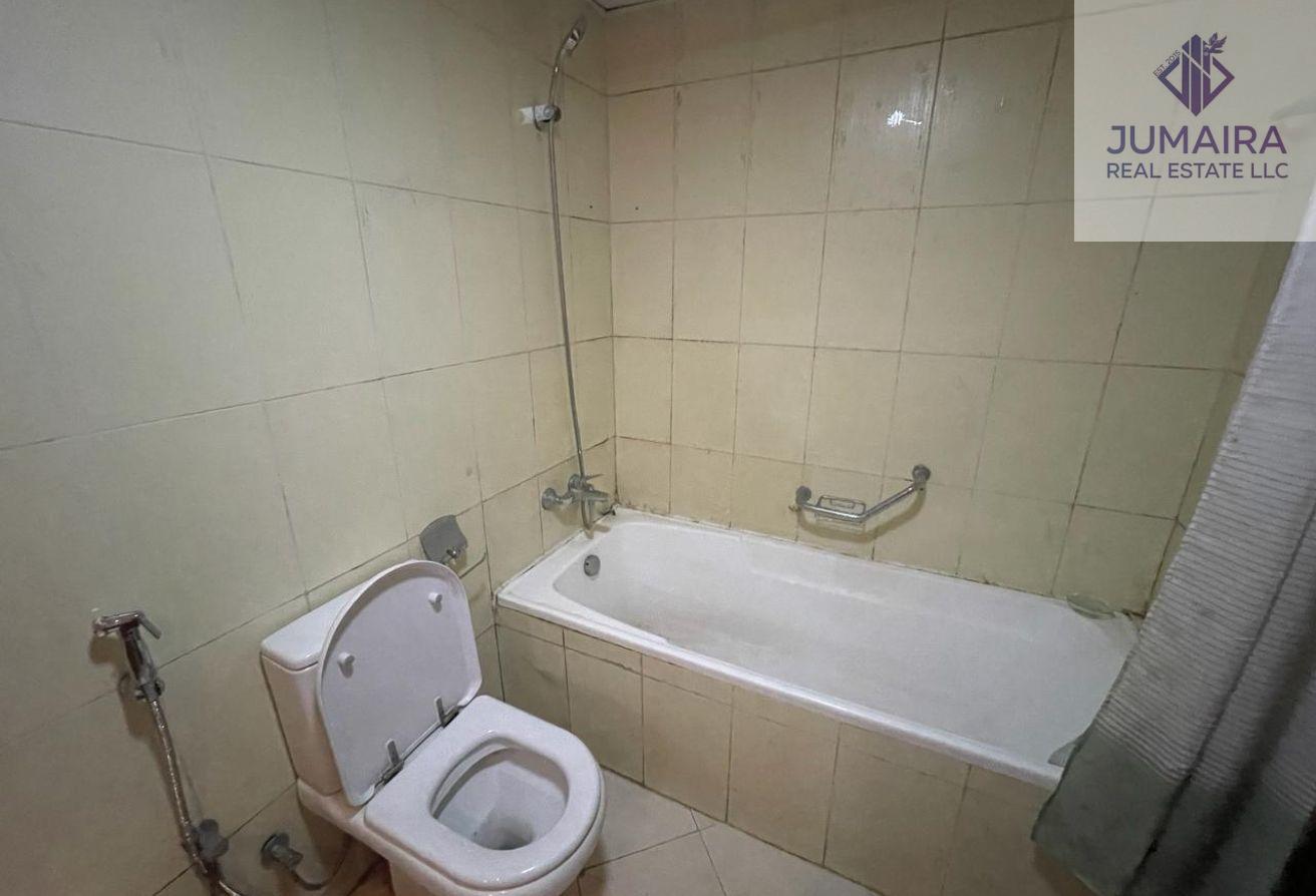Bright | Spacious 2BR | Golf Apartments