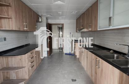 Apartment - 2 - 3 for rent in Al Reem Bay Towers 1 - Najmat Abu Dhabi - Al Reem Island - Abu Dhabi