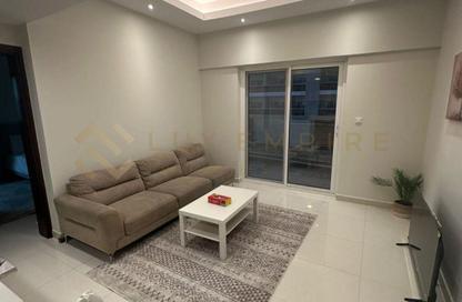 شقة - غرفة نوم - 2 حمامات للايجار في برج هيرا - مدينة دبي الرياضية - دبي
