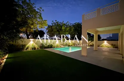 Villa - 4 Bedrooms - 4 Bathrooms for rent in Meadows 9 - Meadows - Dubai