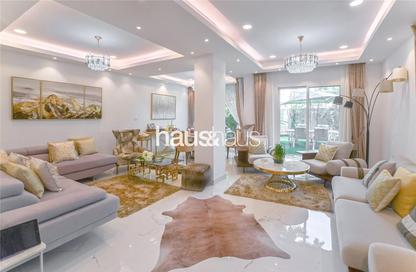 Villa - 2 Bedrooms - 3 Bathrooms for rent in Springs 11 - The Springs - Dubai Villa - 2 Bedrooms - 3 Bathrooms for rent in Springs 11 - The Springs - Dubai