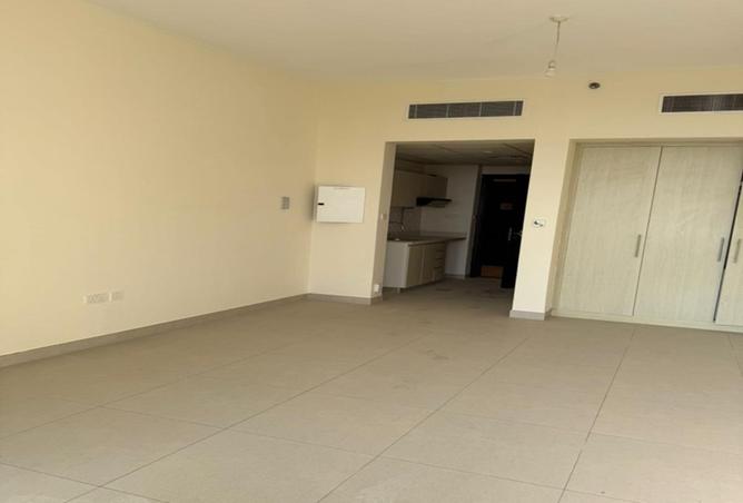 77375350 - Property Image 2