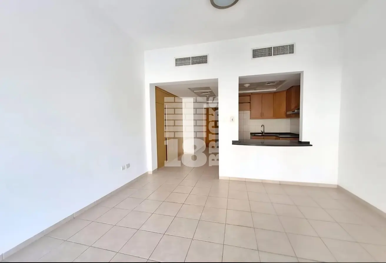 125647363 - Property Main Image