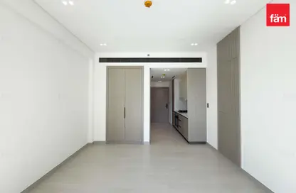 شقة - 1 حمام للايجار في بن غاطي اورورا - الضاحية 12 - قرية جميرا الدائرية - دبي