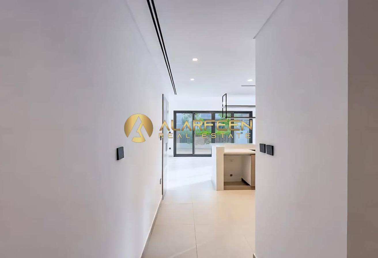 Community View | Exclusive | Ready to Move photo 11