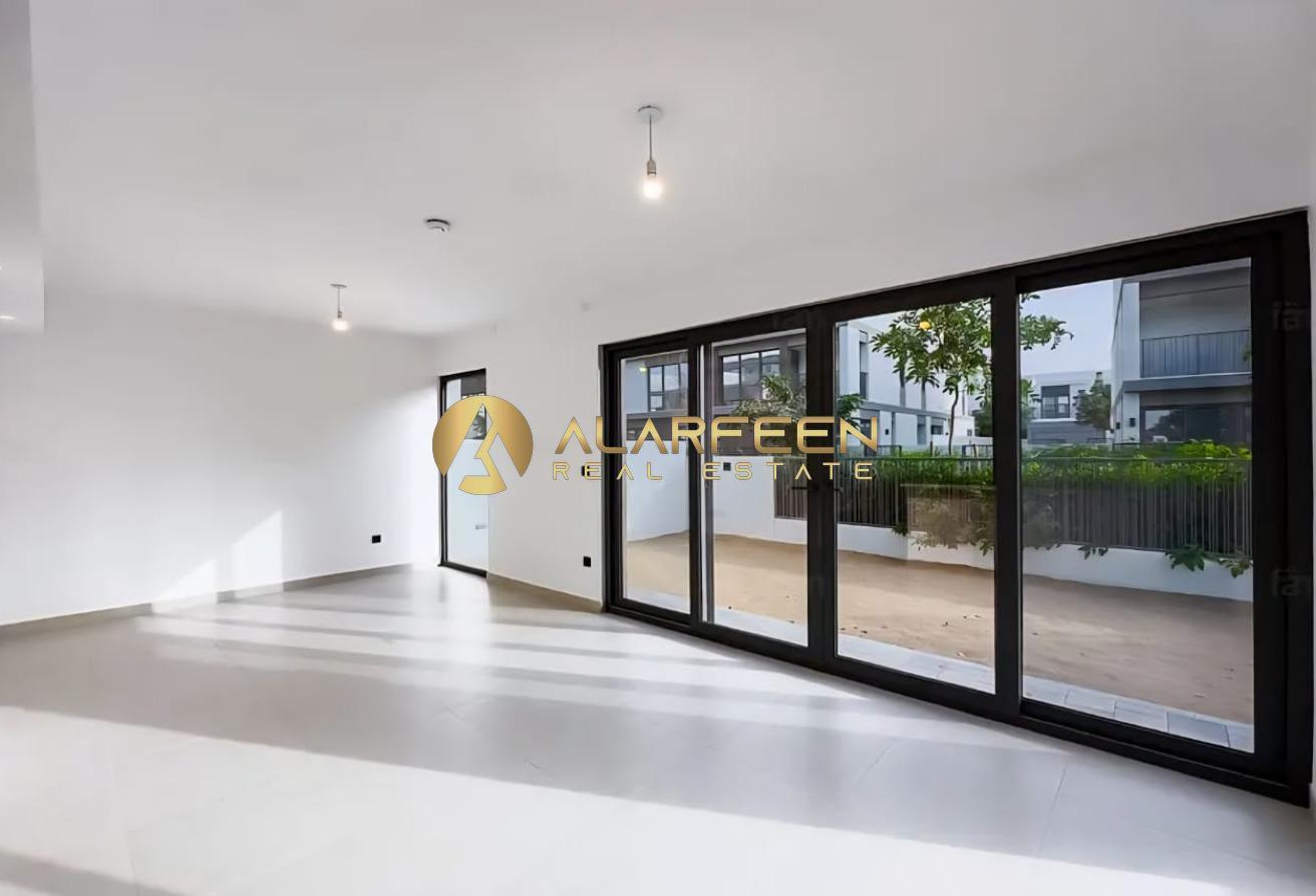 Community View | Exclusive | Ready to Move photo 4