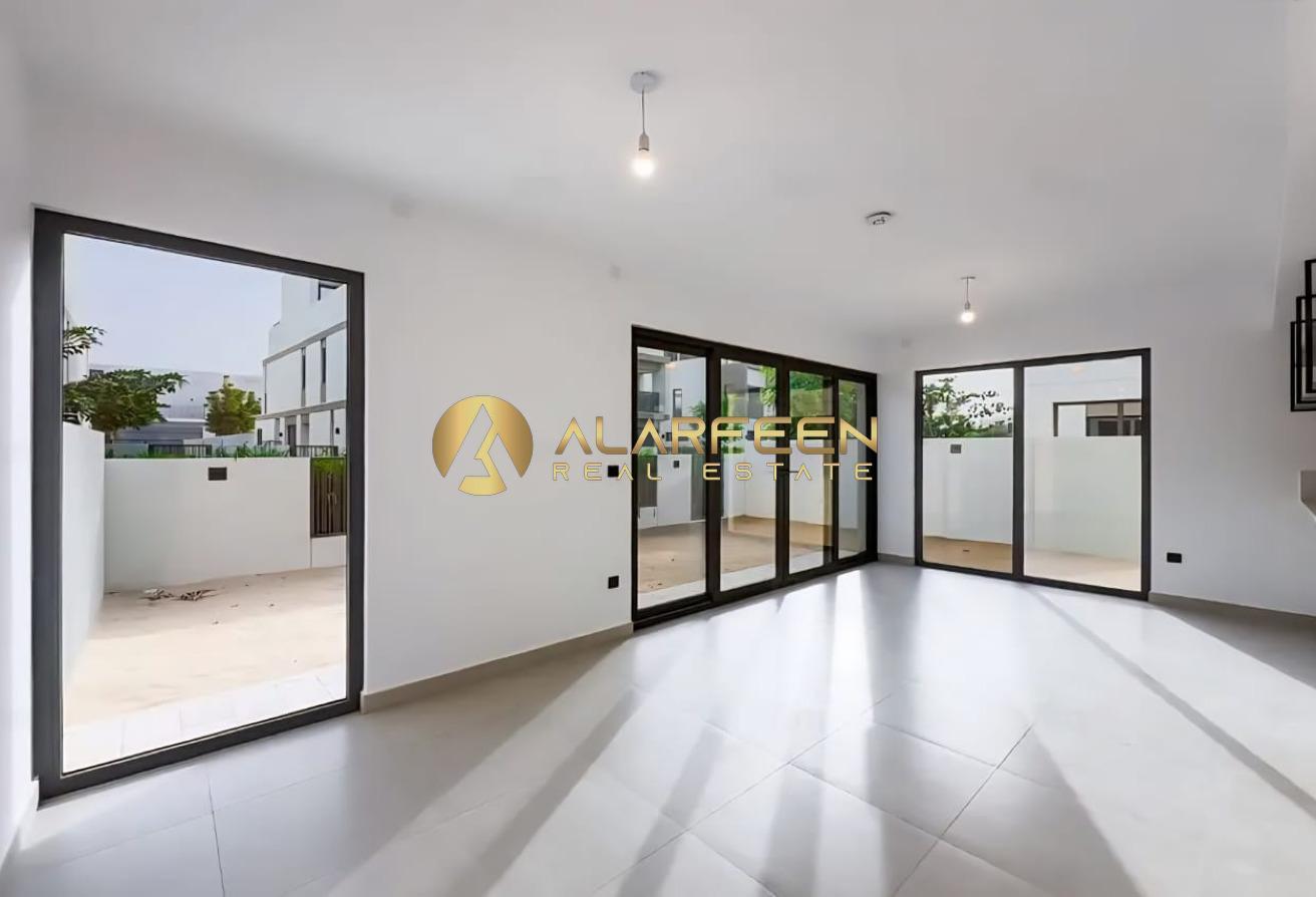 Community View | Exclusive | Ready to Move photo 2