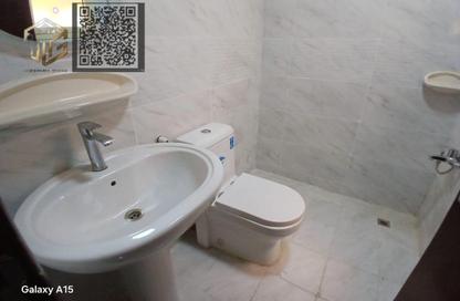 Whole Building - 7+ Bedrooms - 7+ Bathrooms for sale in Al Musalla - Al Gharb - Sharjah