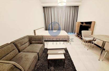 Apartment - Studio - 1 Bathroom for rent in Majestic Tower - Al Abraj street - Business Bay - Dubai Apartment - Studio - 1 Bathroom for rent in Majestic Tower - Al Abraj street - Business Bay - Dubai
