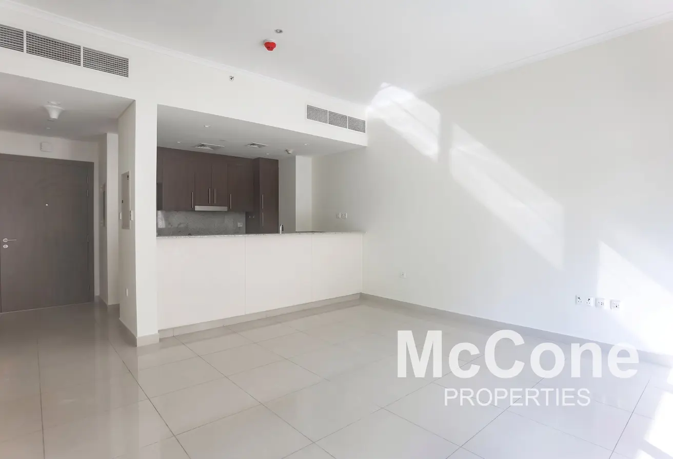 145976100 - Property Main Image