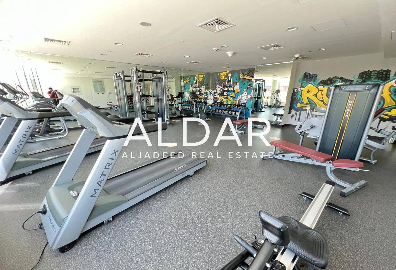 Marina View | High Floor | Close Entry and Exit photo 7
