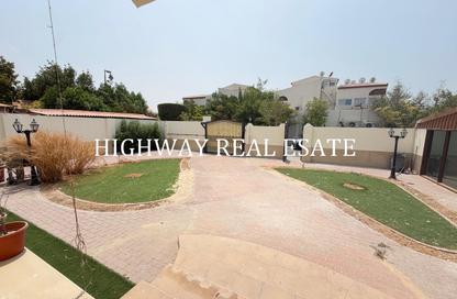 Villa - 3 - 5 for rent in Al Jazzat - Al Riqqa - Sharjah