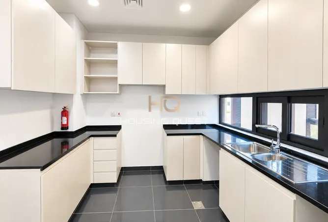 156235526 - Property Image 3
