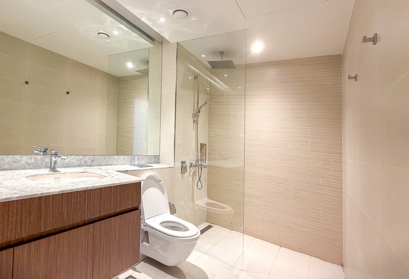 2 bedroom apartment in La Rive Building 3, Jumeirah: 25