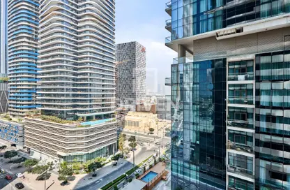 Apartment - 1 Bedroom - 2 Bathrooms for rent in Upper Crest - Downtown Dubai - Dubai