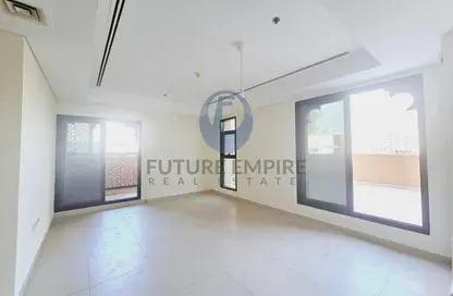 Apartment - 1 Bedroom - 2 Bathrooms for rent in Al Nokhadha Building - Al Jaddaf - Dubai