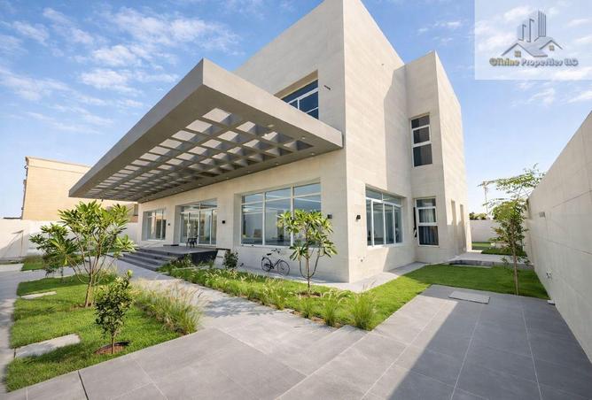 77774172 - Property Image 2