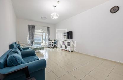Apartment - 2 Bedrooms - 3 Bathrooms for sale in Olympic Park 4 - Olympic Park Towers - Dubai Sports City - Dubai