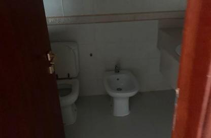 Apartment - 2 Bedrooms - 3 Bathrooms for sale in Al Majaz 3 - Al Majaz - Sharjah