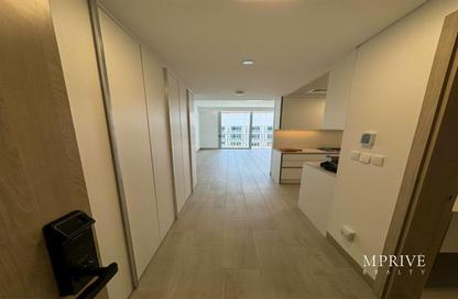 Apartment - Studio - 1 Bathroom for rent in Luma 22 East Tower - Luma 22 - District 10 - Jumeirah Village Circle - Dubai