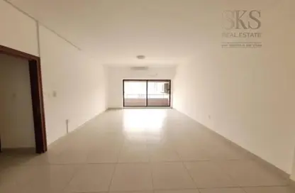 Apartment - 2 Bedrooms - 2 Bathrooms for rent in Zabeel Building - Al Karama - Bur Dubai - Dubai