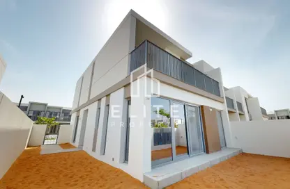 فيلا - 4 غرف نوم - 3 حمامات للايجار في ايلان - تلال الغاف - دبي