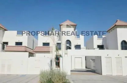 Villa - 4 Bedrooms - 7 Bathrooms for sale in Fay Al Reeman II - Al Shamkha - Abu Dhabi