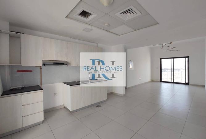 70294012 - صورة العقار 3