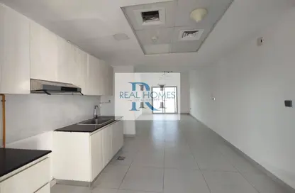 شقة - 2 غرف نوم - 3 حمامات للايجار في بوابة بن غاطي - منطقة 15 - قرية جميرا الدائرية - دبي