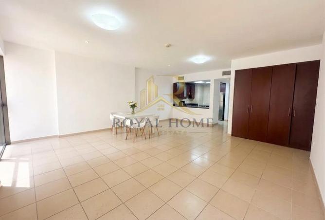 136078435 - Property Main Image