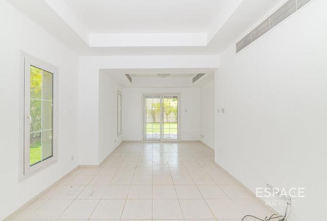 71116202 - صورة العقار 2