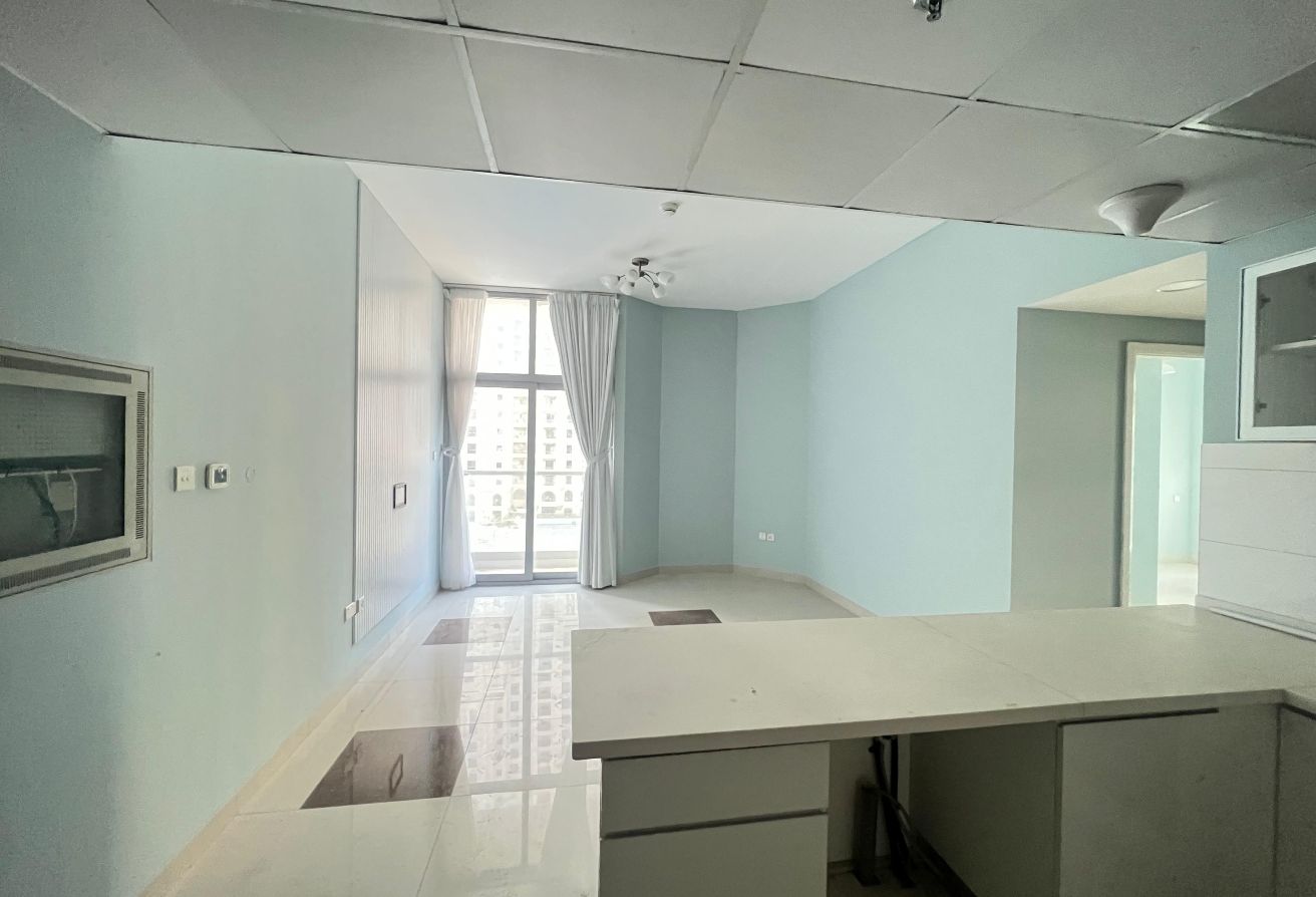 2 Bed | Near to Beach | Unfurnished