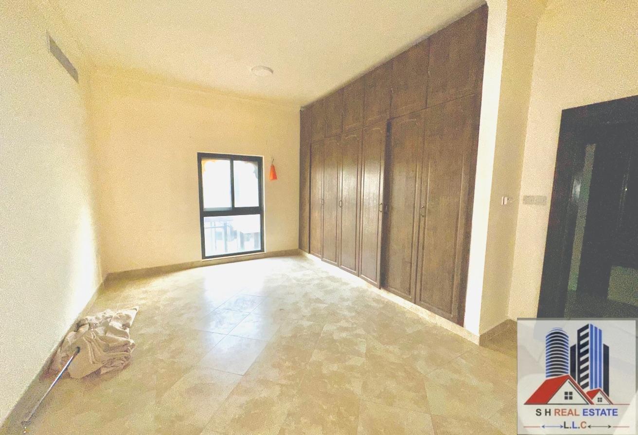 5 BR Compound Villa For Sharing Business photo 4