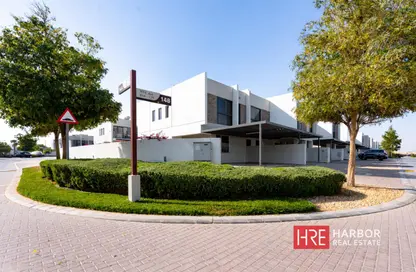 Villa - 3 Bedrooms - 5 Bathrooms for sale in Aurum Villas - Claret - Damac Hills 2 - Dubai