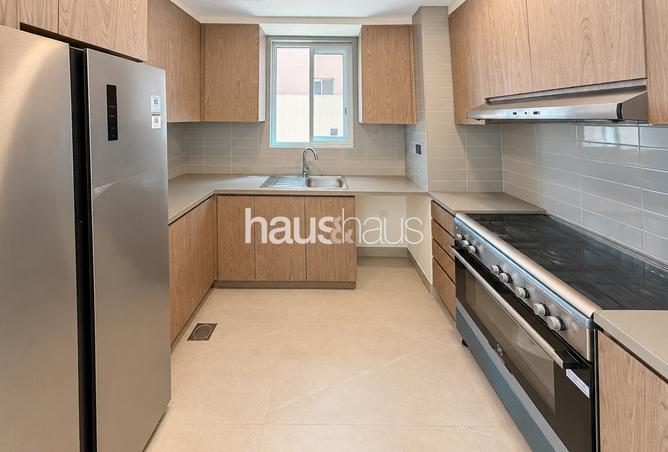 142379337 - Property Image 2