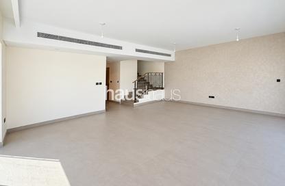 Townhouse - 5 - 6 for rent in Nice - Damac Lagoons - Dubai