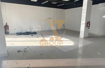 Shop - Studio - 1 Bathroom for rent in International City - Dubai