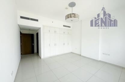 Apartment - 1 Bedroom - 2 Bathrooms for rent in Topaz Residence 3 - Topaz Residence - Dubai Silicon Oasis - Dubai