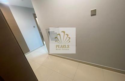 Apartment - 1 Bedroom - 2 Bathrooms for rent in Al Rashidiya Towers - Al Rashidiya - Ajman Downtown - Ajman