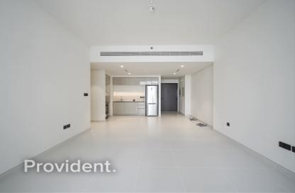 Apartment - 1 Bedroom - 1 Bathroom for rent in Emaar Beachfront - Dubai Harbour - Dubai