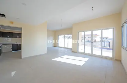Villa - 4 Bedrooms - 4 Bathrooms for rent in The Palmarosa - Dubai