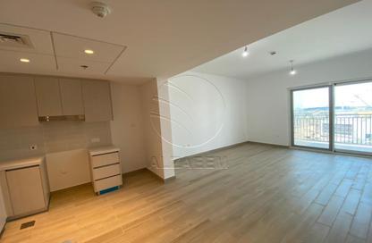 Apartment - 1 - 1 for rent in Waters Edge - Yas Island - Abu Dhabi