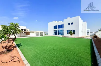 Villa - 5 Bedrooms - 7 Bathrooms for rent in Nad Al Sheba 4 - Nad Al Sheba - Dubai