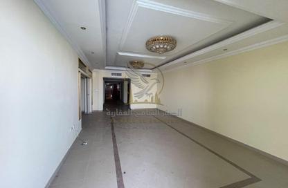 Apartment - 3 - 4 for rent in Al Majaz 3 - Al Majaz - Sharjah