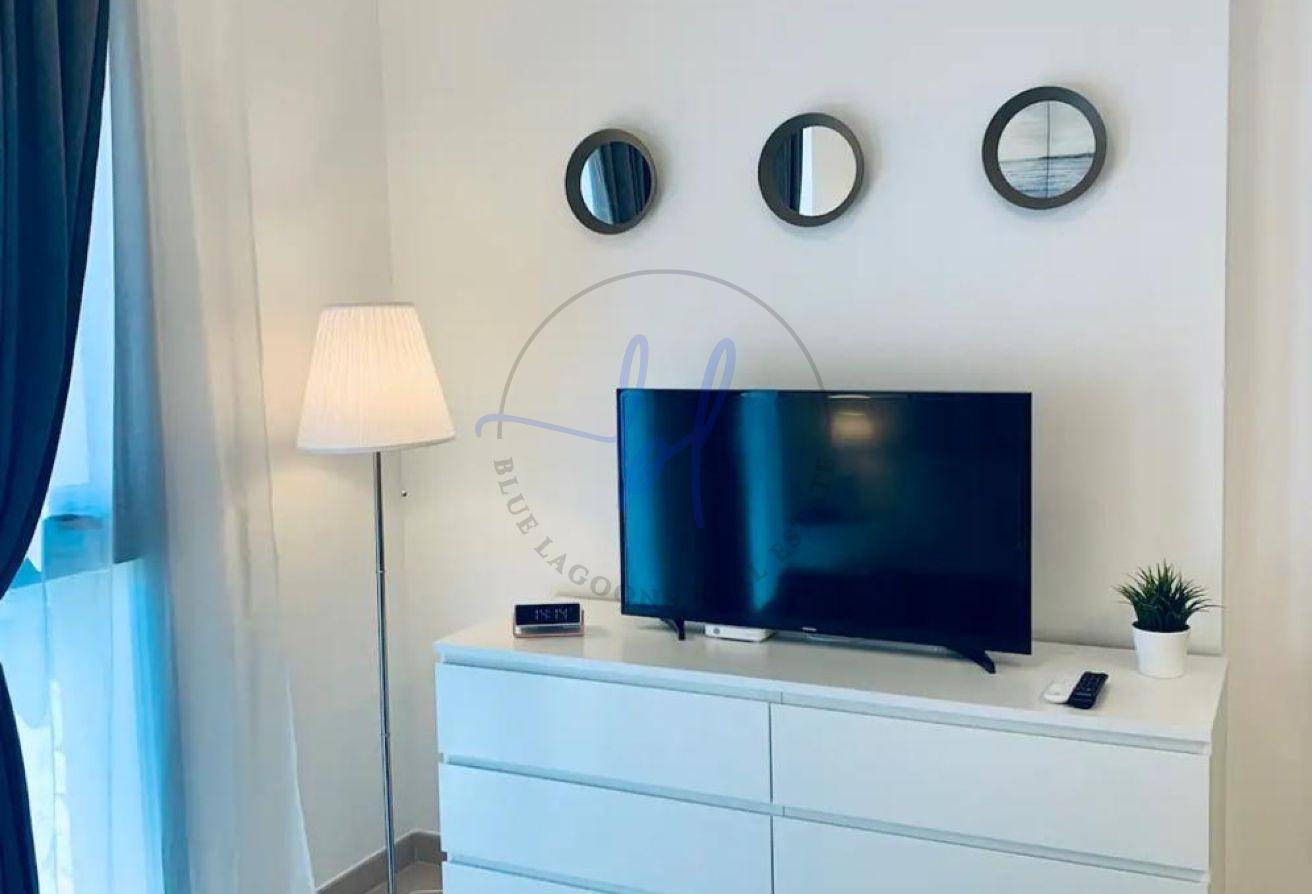 Spacious Layout | Price Reduced | Fully Furnished photo 4