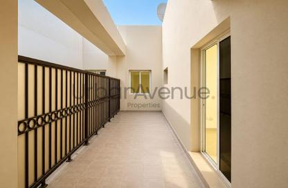Apartment - 1 Bedroom - 2 Bathrooms for rent in Infinity Building - Sheikh Zayed Road - Dubai