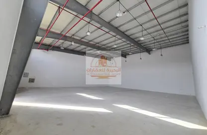 Warehouse - Studio for rent in Umm Al Thuoob - Umm Al Quwain