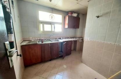 Apartment - 1 - 1 for rent in Al Nabaa Building - Al Naba'ah - Al Sharq - Sharjah Apartment - 1 - 1 for rent in Al Nabaa Building - Al Naba'ah - Al Sharq - Sharjah